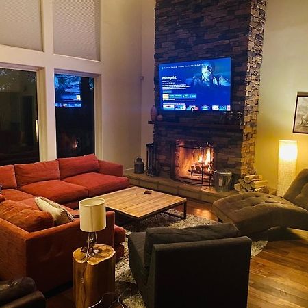 Modern 6 Bedroom Retreat, Stunning Lake Views, Close To Village! Lake Arrowhead Esterno foto